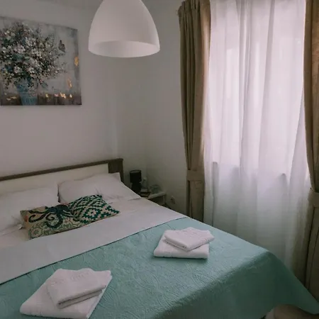 Garden Apartment